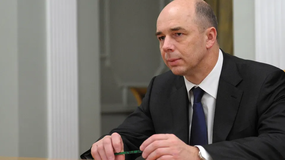 ИИ помогает оптимизировать распределение средств и применяется в налоговой и таможне, но окончательные решения остаются за специалистами. Всё это происходит на фоне рекордного дефицита бюджетной системы.
