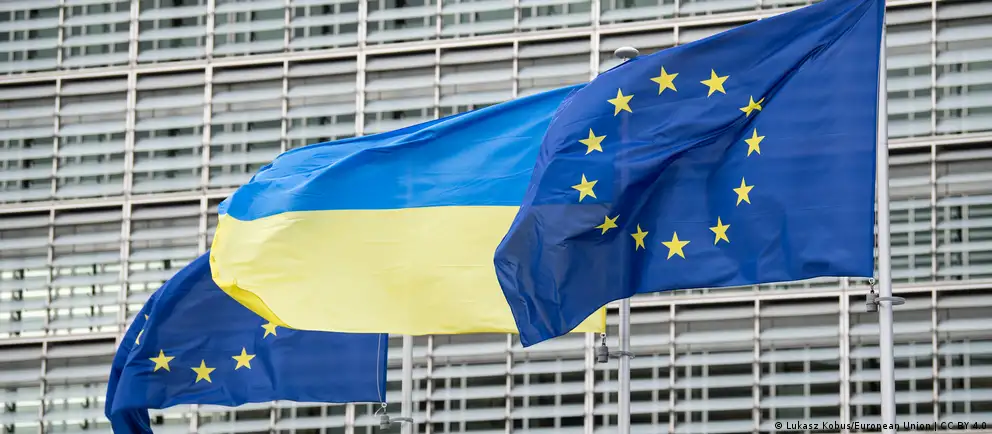Евросоюз планирует ввести новые ограничения против лиц и структур, причастных к депортации и принудительному перемещению украинских детей; решение могут утвердить 12 мая.