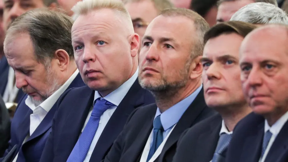 Российский союз промышленников и предпринимателей выступил за запрет публикации в интернете судебных актов и сведений о сторонах и требованиях по делам, где компании требуют возмещения убытков или возврата замороженных активов из‑за санкций; инициатива обсуждается в администрации президента и профильных ведомствах.