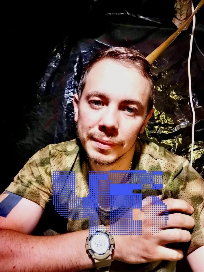Сын челябинца погиб на войне, а его похоронили тайно в Балтийске (Калининградская область). Родители не были уведомлены — по закону распоряжаться телом и выплатами может только супруга, что лишило близких возможности проститься.