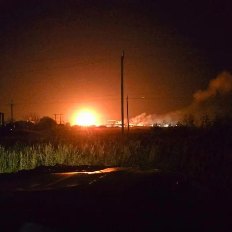 Во Владимирской области после атаки беспилотников произошёл масштабный сбой сервисов Яндекса: отключены подстанции, часть услуг недоступна, проблемы зафиксированы у пользователей по всей стране.