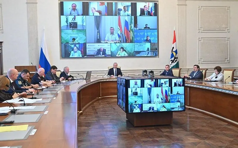 Региональные чиновники связывают рост цен на топливо с биржевой конъюнктурой и направили обращение в Федеральную антимонопольную службу. При этом дефицита и перебоев с поставками топлива в области не фиксируют.