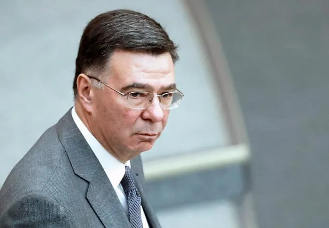 Заместитель министра иностранных дел Александр Панкин на Петербургском международном экономическом форуме подчеркнул устойчивость российской экономики и отверг ярлык «бензоколонка».