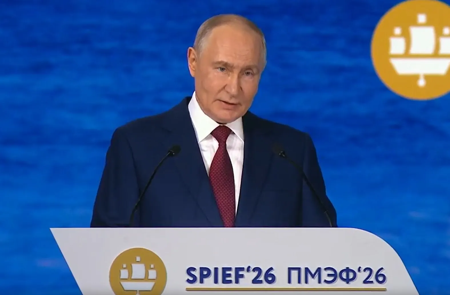 Президент отметил, что России нужны договорённости, рассчитанные на долгую историческую перспективу.
