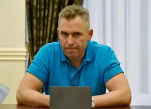 Совет Европейского союза расширил ограничения в отношении России: в новый санкционный список включены свыше 80 физических и юридических лиц, в том числе экс-омбудсмен Павел Астахов и генеральный прокурор Александр Гуцан.