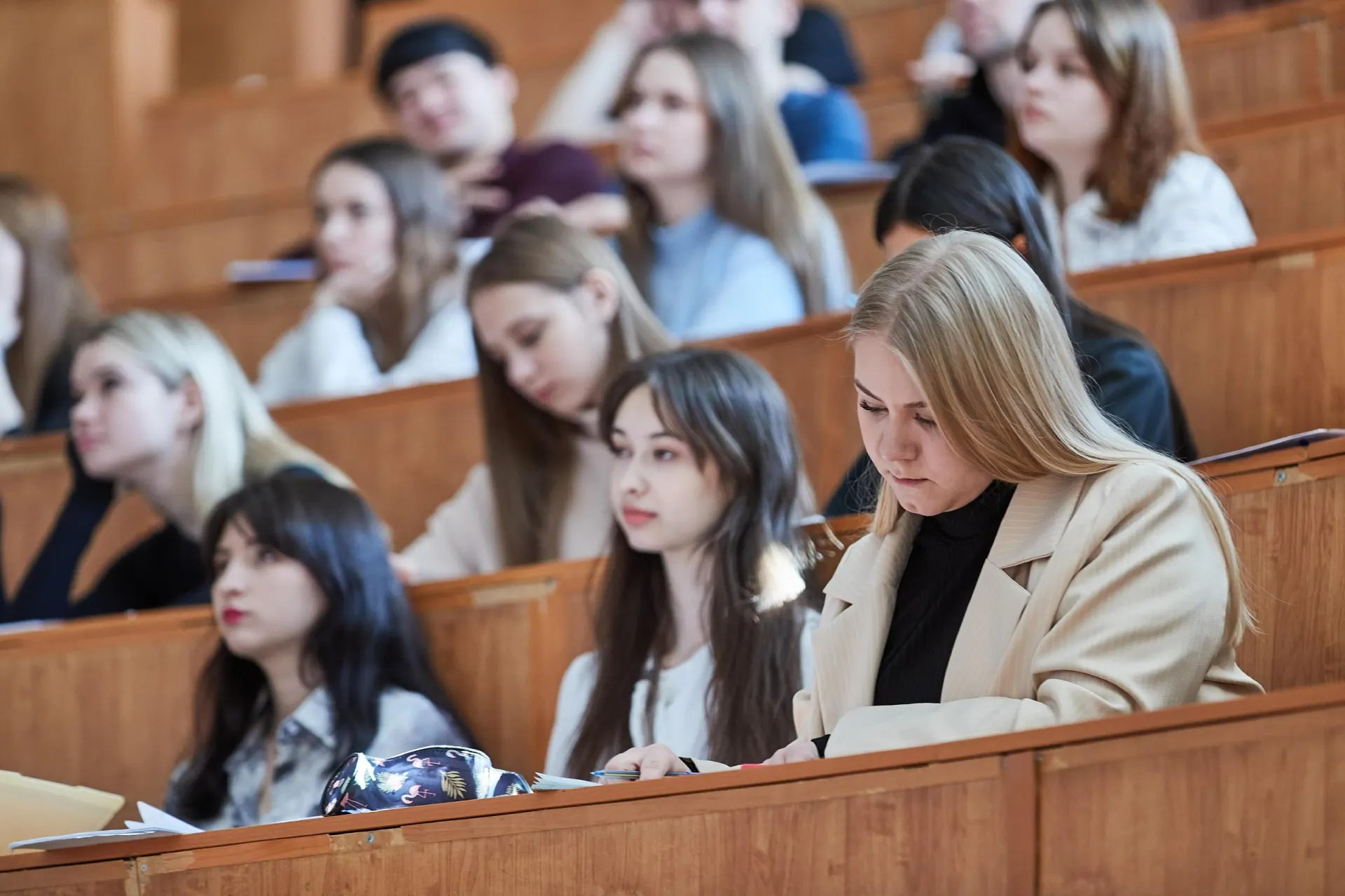Обновлённые правила меняют финансовые механизмы и расширяют основания для отчисления студентов, обучающихся по целевым направлениям.