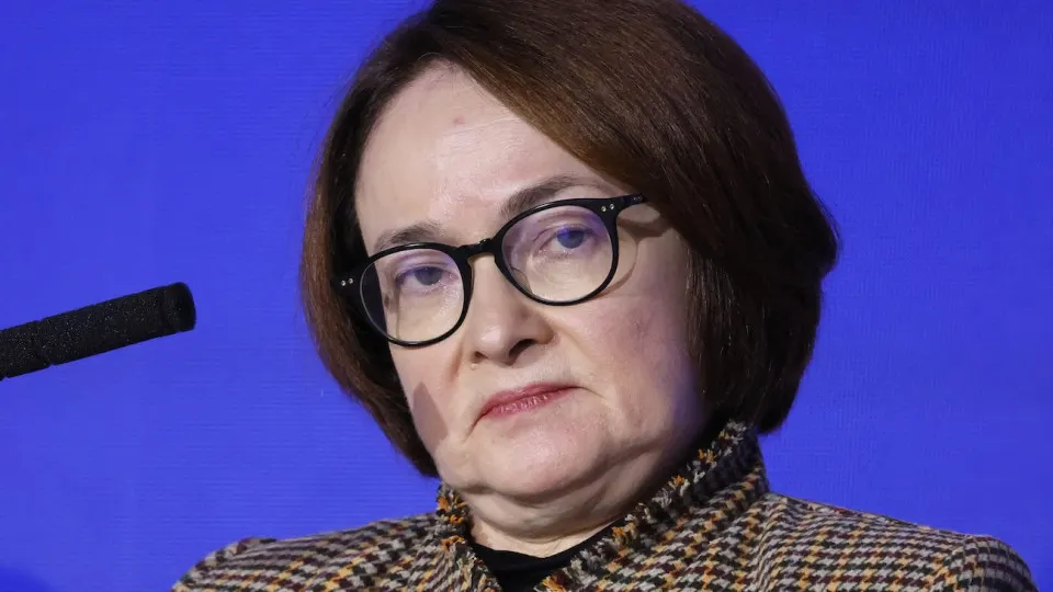 Дефицит топлива ускорил инфляцию, и межбанковские ставки уже отражают вероятность завершения цикла смягчения и возможного роста ключевой ставки в горизонте года–двух.