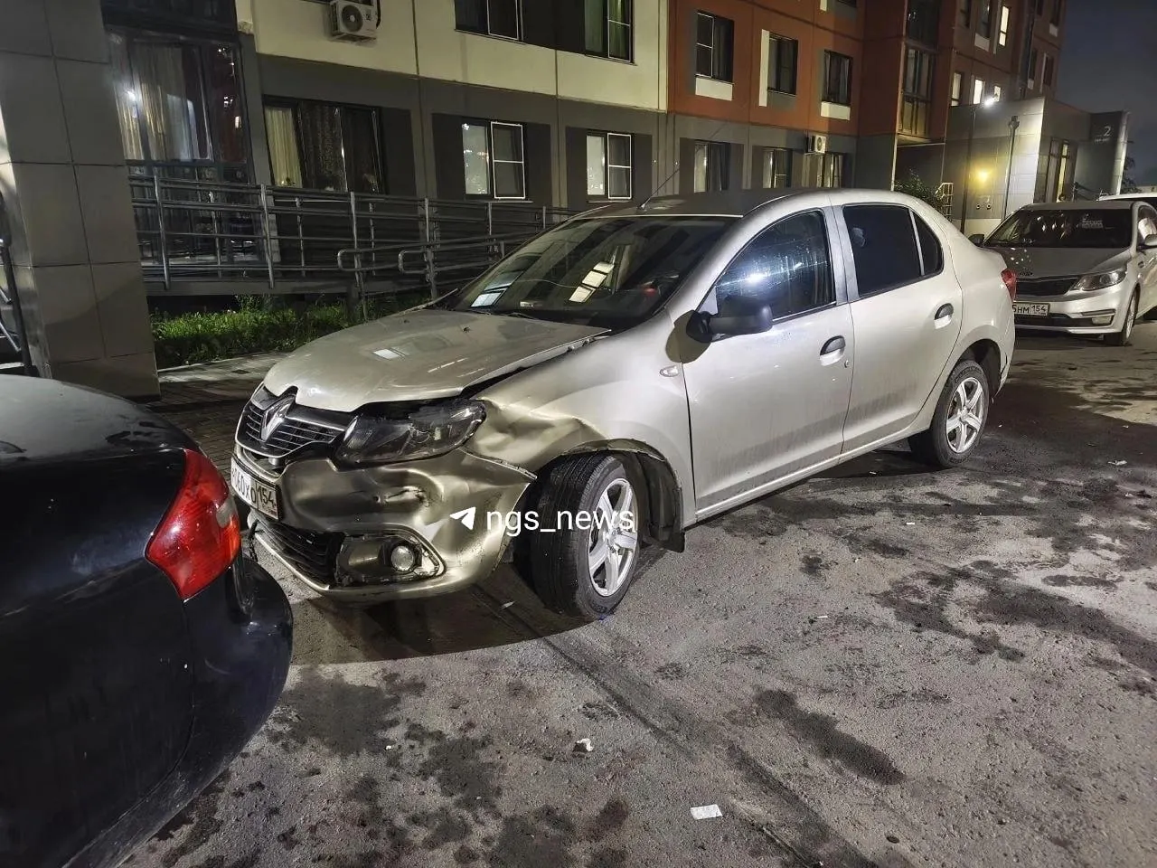Вечером в среду нетрезвая 40‑летняя водительница Mazda CX‑7 въехала в шесть припаркованных автомобилей в Чистой Слободе. Никто не пострадал.
