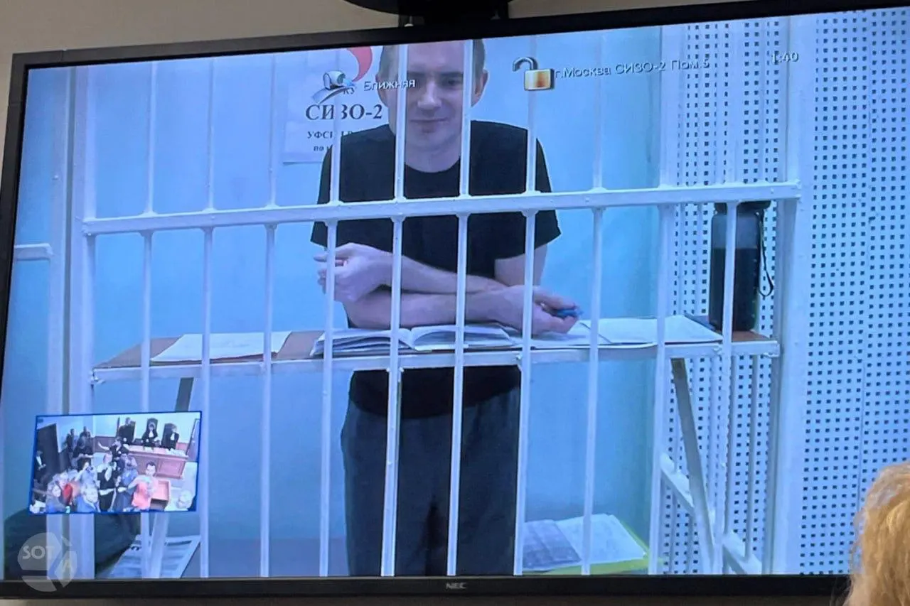 Ключевые события дня: атаки дронов в городе, судебные решения и политическая повестка, а также очереди за бензином и реакции публики.