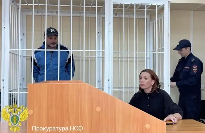 Мужчина обвиняется в хулиганстве и причинении вреда здоровью двух несовершеннолетних; суд состоится в ближайшее время.