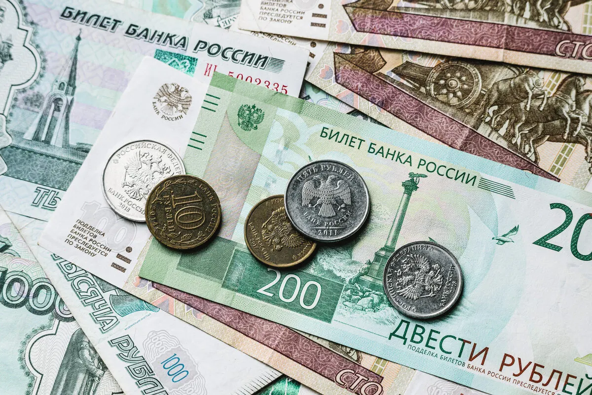 Правительство приняло распоряжение о росте предельных индексов платежей за коммунальные услуги в шести субъектах федерации с 1 октября. Подпись премьер-министра Михаила Мишустина за неделю до индексации.