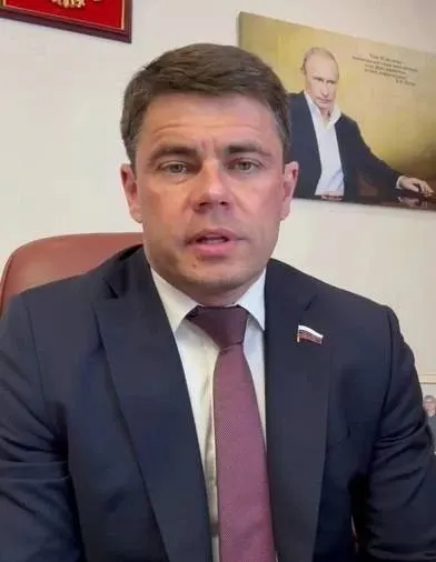 Депутаты обсуждают роль нового мессенджера в формировании суверенного цифрового пространства страны.