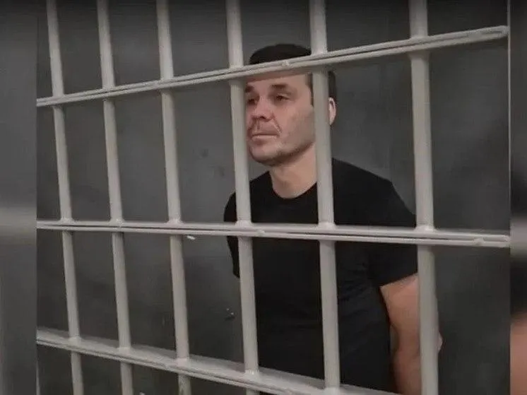48-летний россиянин с шведским гражданством получил суровый приговор за госизмену; решение подтверждено апелляционным судом. По делу утверждалось, что переводил деньги военнослужащему ВСУ.