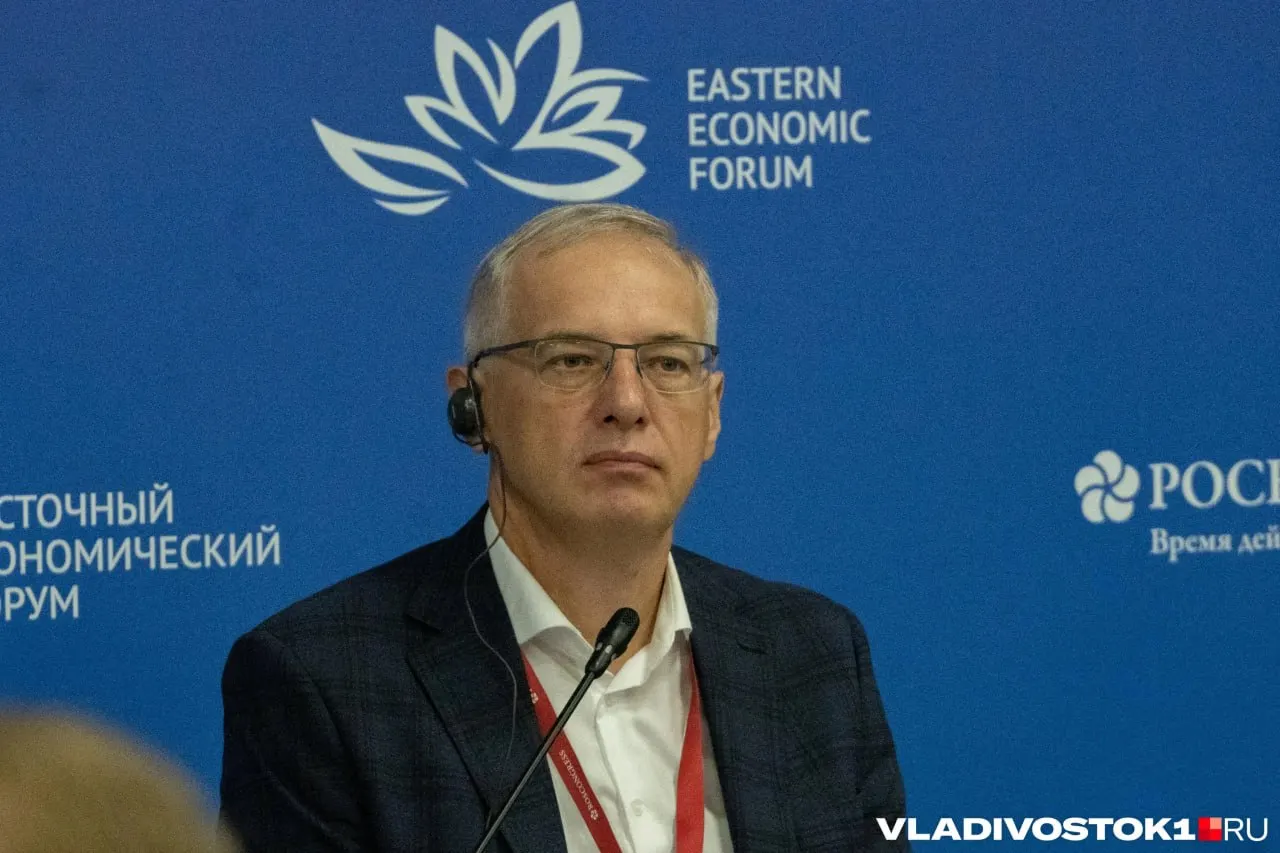 В Приморском крае объявлены новые кадровые назначения на ключевые посты — полпред на Дальнем Востоке и временно исполняющий обязанности губернатора Владивостока.